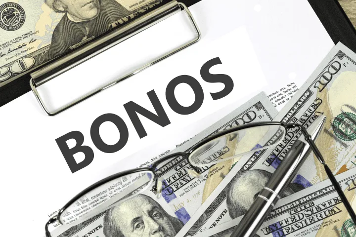 Clase especial BONOS- Licenciado Lucanto